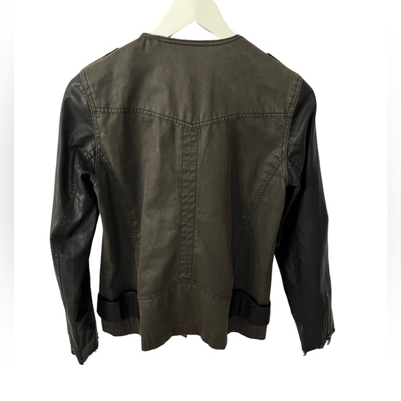 Free People biker style jacket made of faux leather and material. - Picture 3 of 7